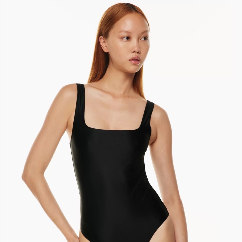 Aritzia Babaton Satinette Squareneck Tank Bodysuit Medium Black